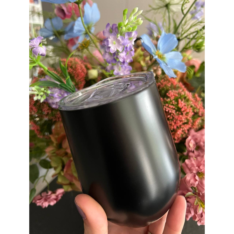 1 GEWELDIGE ZWARTE CUP INOX 