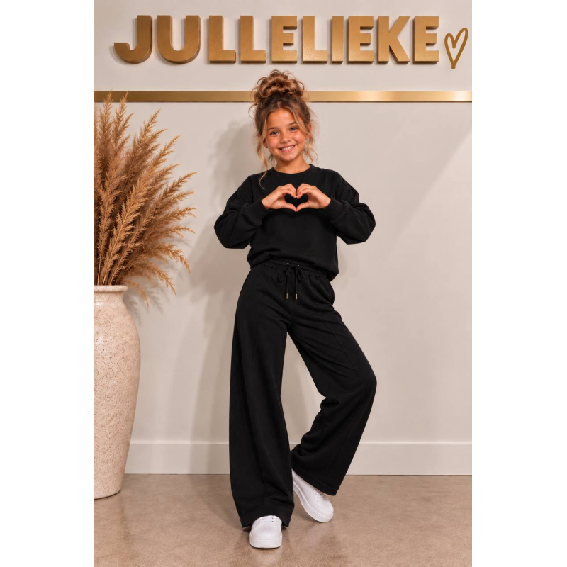 Remi outfit zwart
